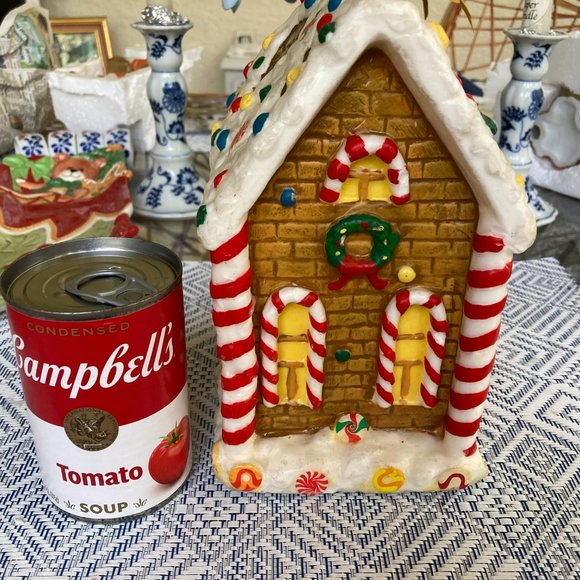 POTTERY BARN Gingerbread House Candle Large 8"Hx6"Lx4"W UNUSED VINTAGE RARE - Picture 4 of 10